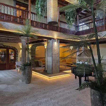 Karat El Nogal Boutique & Adults Only Hotel