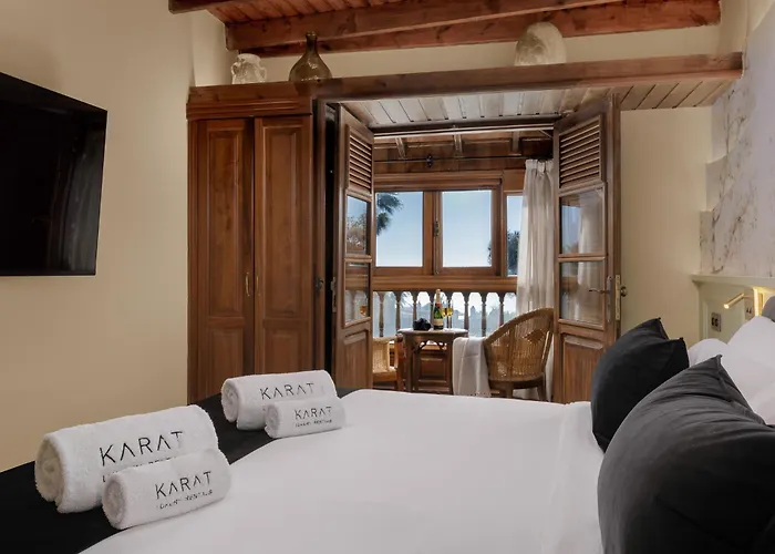 Karat El Nogal Boutique & Adults Only