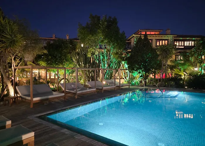 Karat El Nogal Boutique&spa Solo Adultos *